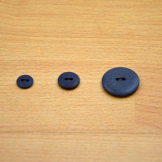 Nachhaltiger Knopf aus Steinnuss | dunkelblau JuleStoff